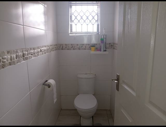 3 BEDROOM FREESTANDING FOR SALE IN LETSOPA